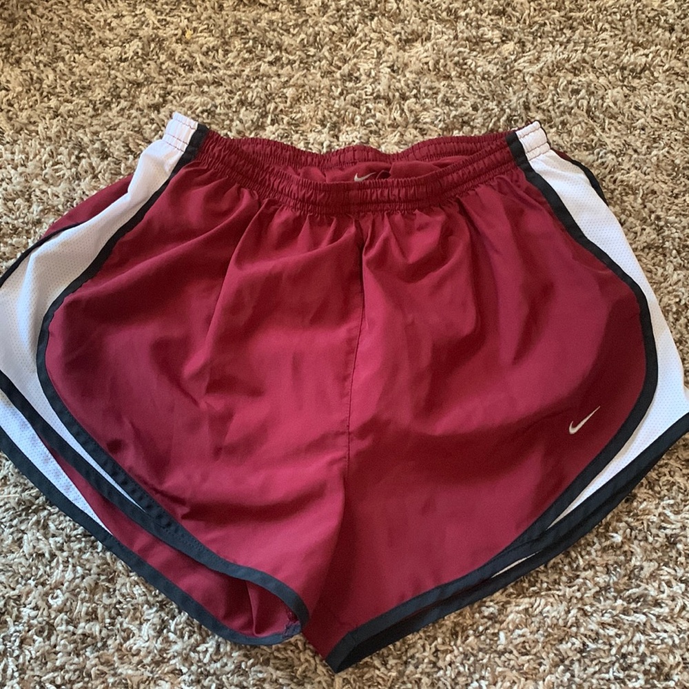 Athletic Nike shorts- maroon color